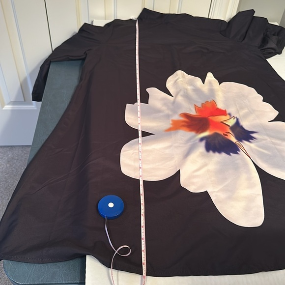 ð€ðŒUNIQUE FLOWER PLUS SIZE DRESS! SWEET BELL SLEEVES! ROOMY!size 1XL NWOT - Picture 10 of 11